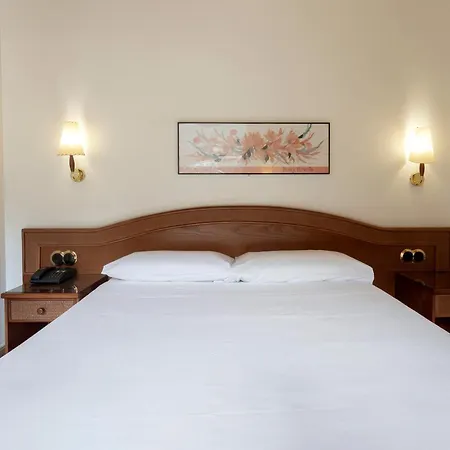 Hotel Cervol 3*